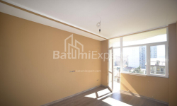 Բնակարան 3-комн 75 m² - Իլյա Ճավճավաձե, Batumi
