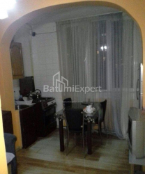 Բնակարան 80 մ² - Պետրա Մելիքիշվիլի, Batumi, Վրաստан