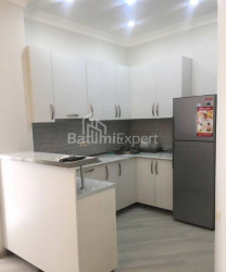 Բնակարան 80 մ² - Շալվա Ինասարիձե, Batumi, Վրաստан