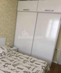 Բնակարան 3-комн 77 m² - Նիկո Փիրոսմանի, Batumi