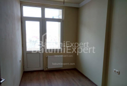 Բնակարան 4-комн 75 m² - Պետրա Մելիքիշվիլի, Batumi