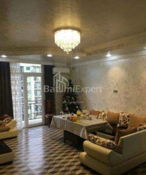 Բնակարան 4-комн 110 m² - Գալակտիոն Տաբիձե, Batumi