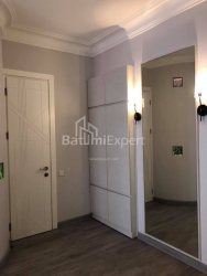 Բնակարան 4-комн 130 m² - Վաժա-Փշավելա, Batumi