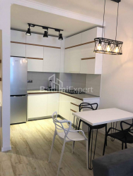 Բնակարան 3-комн 61 m² - Իլյա Ճավճավաձե, Batumi