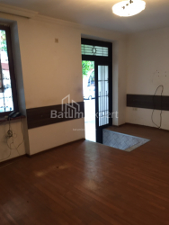 Գրասենյակ 30 մ² - Վաժա-Փշավելա, Batumi, Վրաստан