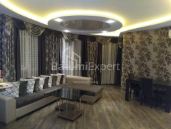 Բնակարան 4-комн 113 m² - Շալվա Ինասարիձե, Batumi
