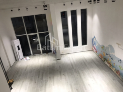 Գրասենյակ 130 մ² - Էքվթիմե Թակաիշվիլի, Batumi, Վրաստан