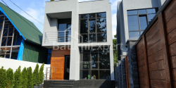 Առանձնատուն 3-комн 160 m² - Պետրե Իբերի, Gonio
