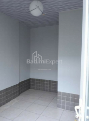 Վարձակալվող տարածք 50 մ² - Շերիֆ Խիմշիաշվիլի, Batumi, Վրաստан
