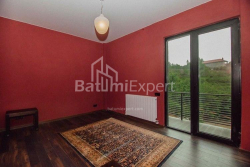 Առանձնատուն 280 մ² - օդանավակայանի մայրուղի, Batumi, Վրաստан