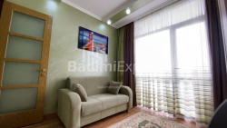 Բնակարան 3-комн 70 m² - Նիկո Փիրոսմանի, Batumi
