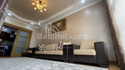 Բնակարան 3-комн 70 m² - Նիկո Փիրոսմանի, Batumi