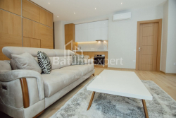 Բնակարան 3-комн 84 m² - Հերոսների ծառուղի, Batumi