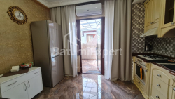 Բնակարան 90 մ² - Կոնստանտին Գամսախուրդիա, Batumi, Վրաստан