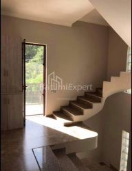 Առանձնատուն 5-комн 180 m² - Ֆրիդիոն Խալվաշի, Batumi