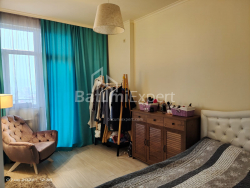 Բնակարան 3-комн 80 m² - Իլյա Ճավճավաձե, Batumi
