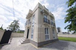 Առանձնատուն 170 մ² - օդանավակայանի մայրուղի, Batumi, Վրաստан