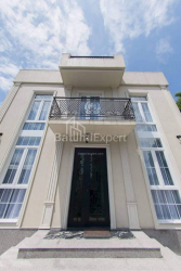 Առանձնատուն 170 մ² - օդանավակայանի մայրուղի, Batumi, Վրաստан