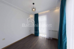 Առանձնատուն 170 մ² - օդանավակայանի մայրուղի, Batumi, Վրաստан