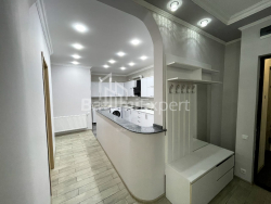 Բնակարան 3-комн 110 m² - Միխայիլ Ջավախիշվիլի, Batumi