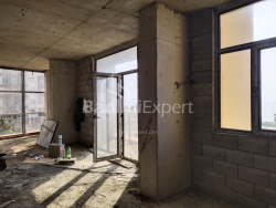 Բնակարան 3-комн 72.5 m² - Լեխ և Մարիա Կաչինսկիներ, Batumi