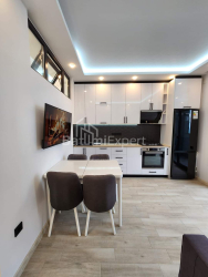 Բնակարան 2-комн 40 m² - Նիկո Փիրոսմանի, Batumi