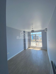 Բնակարան 4-комн 121 m² - Լեխ և Մարիա Կաչինսկիներ, Batumi