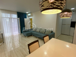 Բնակարան 3-комн 82.5 m² - Գիորգի Բրծկինվալե, Batumi