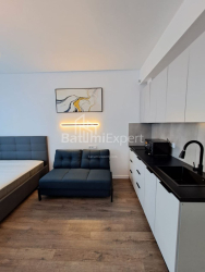 Բնակարան 1-комн 35 m² - Լեխ և Մարիա Կաչինսկիներ, Batumi