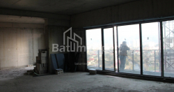Բնակարան 2-комн 89.4 m² - Լեխ և Մարիա Կաչինսկիներ, Batumi